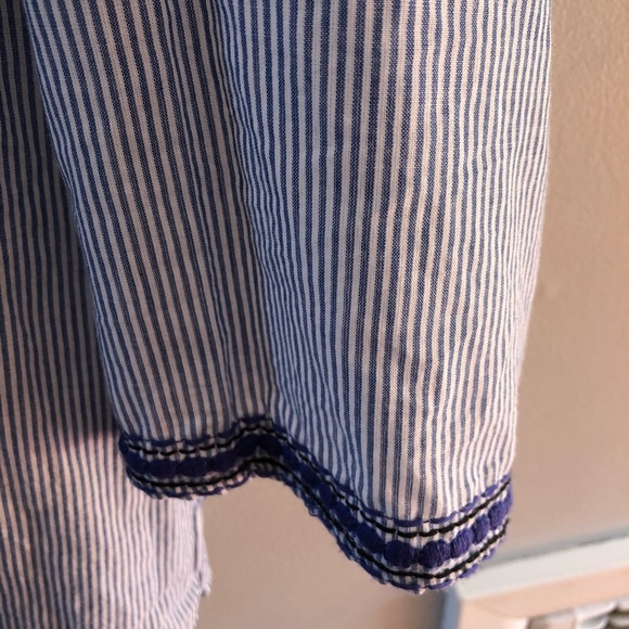 Velvet Graham and Spencer tunic - Picture 4 of 4